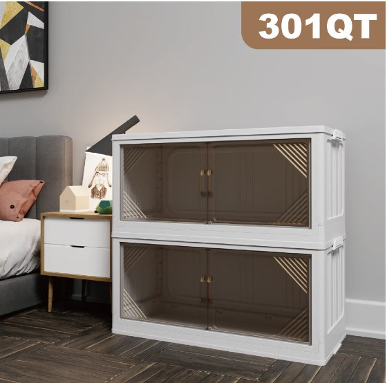 Keep your space tidy with this collapsible storage box. Foldable, durable, and space-saving—perfect for organizing closets, shelves, or under-bed storage.