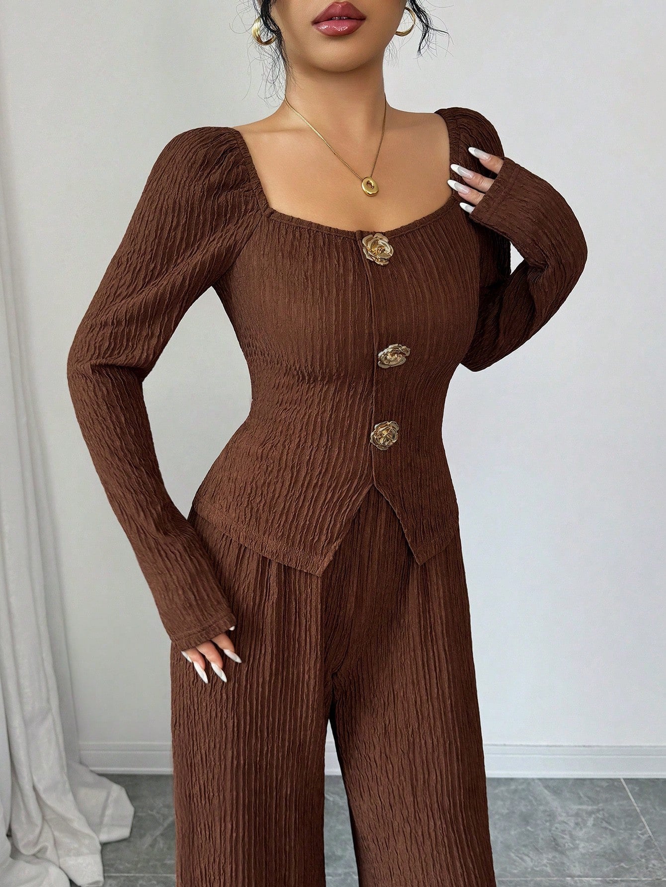 Metal Rose Buckle Slim-Fit Fashionable Womens Suit